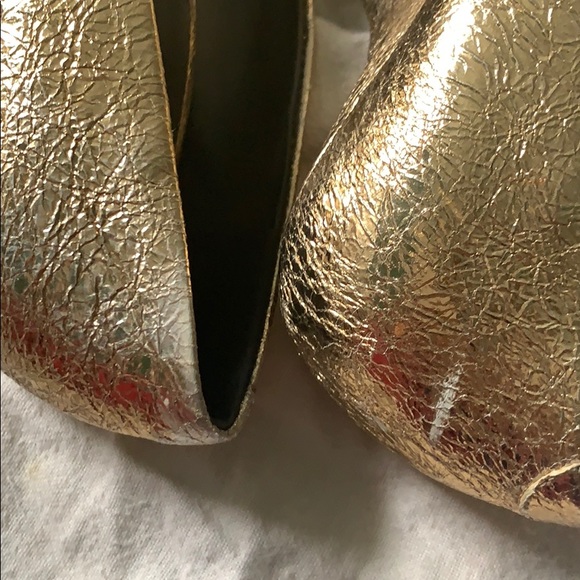 Giuseppe Zanotti Gold Metallic Open-Toe Pumps - Picture 7 of 7